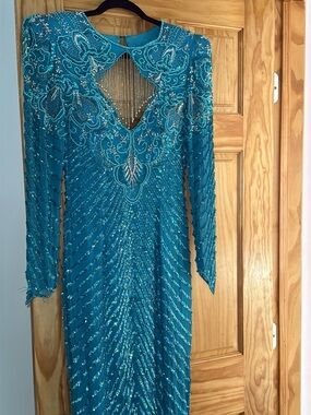 Teal Blue Embellished Beaded Sequin Gown Size 2/4